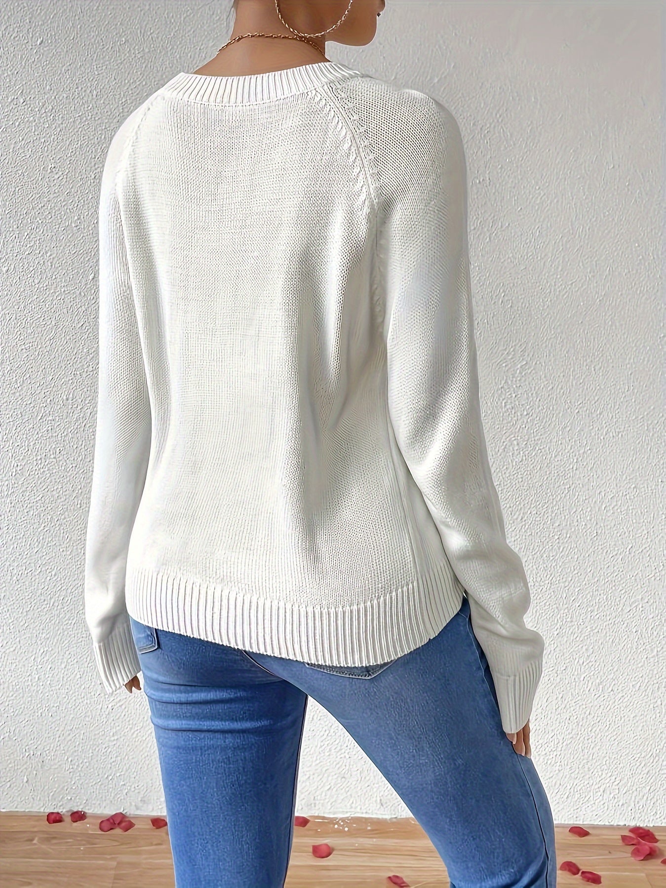 Amara™ | Heart Knit Pullover