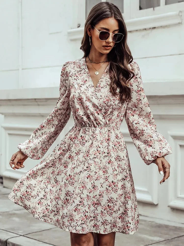 Amelia™ | V-neck Floral Mini Dress